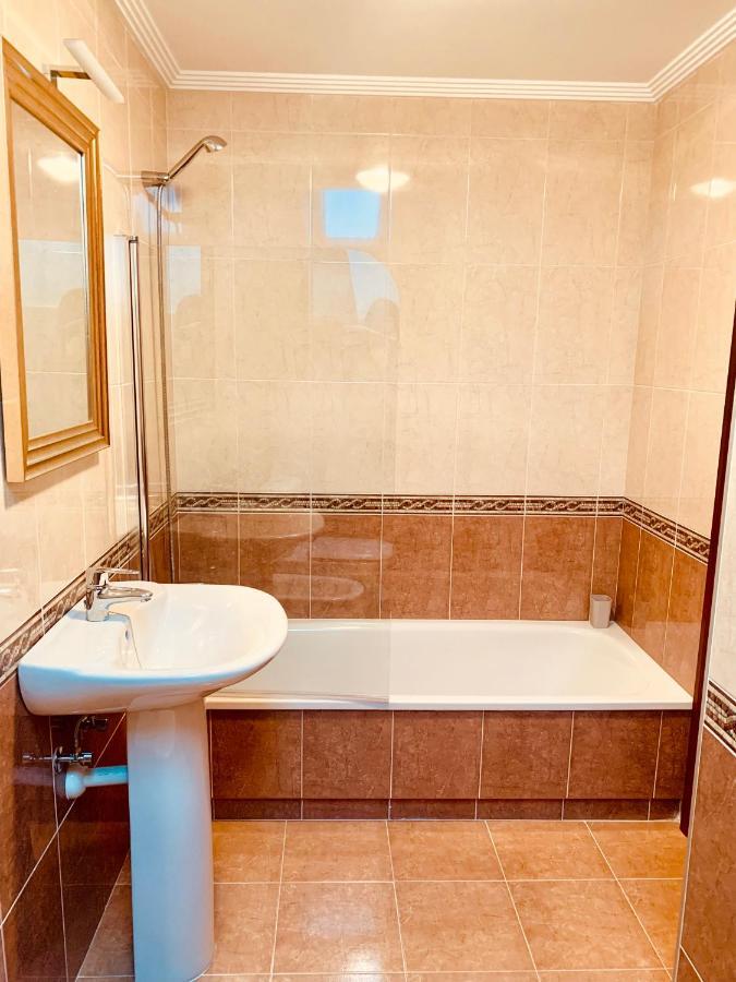 Apartamento Alfaraz Avilés Exterior foto